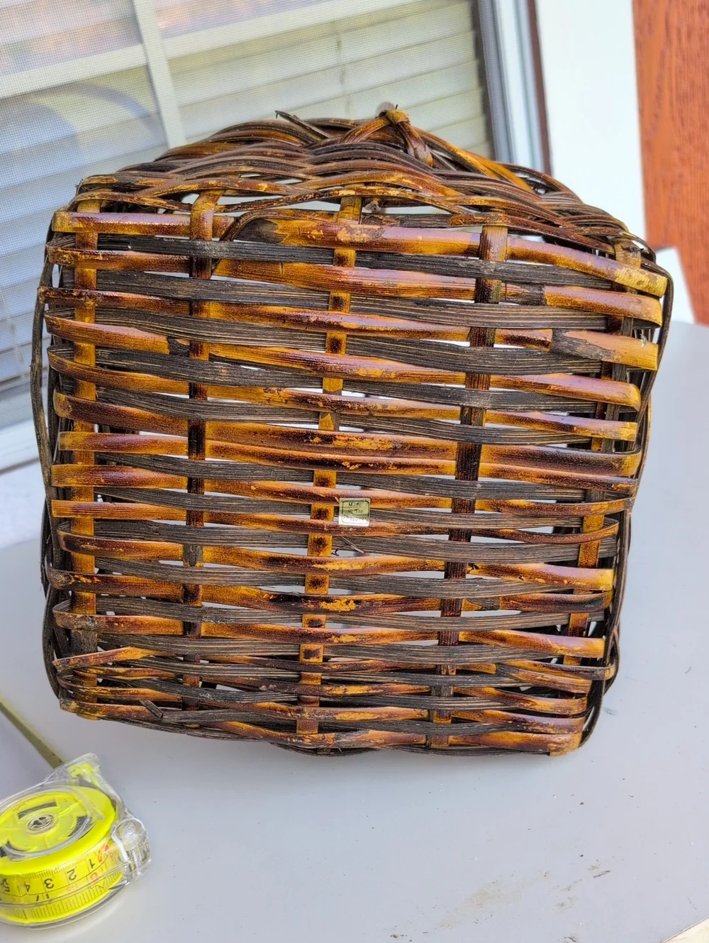 Rare! Vtg.Philippines Woven Bamboo  Square Willow Basket with Handle(226)